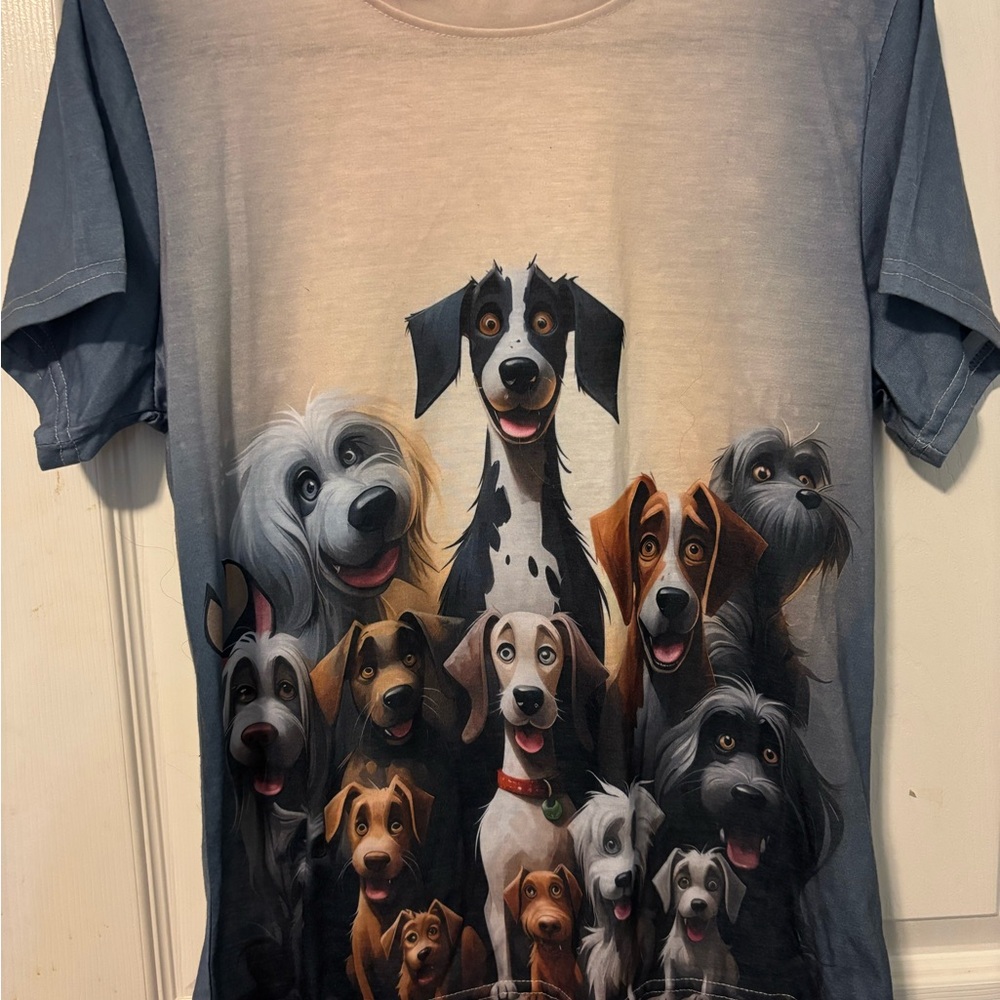 Dog Lovers Graphic T-Shirt